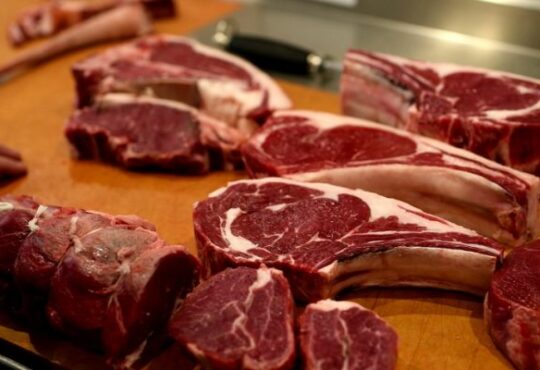 Twelve-Different-Kinds-of-Steak-800x400